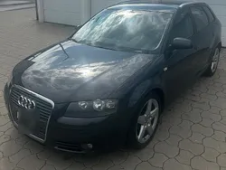Grau Gebraucht 2005 Audi A3 Limousine | 2.490 € (Fairer Preis)