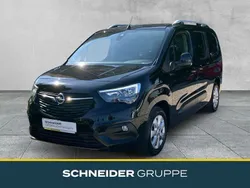 Schwarz Gebraucht 2019 Opel Combo Life Van / Kleinbus | 20.890 € (Etwas zu teuer)