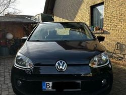 Schwarz Gebraucht 2014 VW up! high up! Kleinwagen | 8.500 € (Fairer Preis)