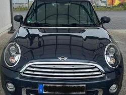 Grau Gebraucht 2012 Mini Cooper Kleinwagen | 8.300 € (Fairer Preis)