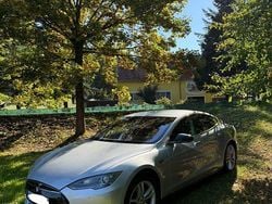 Silber Gebraucht 2014 Tesla Model S Kleinwagen | 13.500 € (Guter Preis)