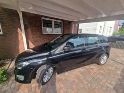 Schwarz Gebraucht 2015 Mercedes B180 Style Van / Kleinbus | 14.500 € (Guter Preis)