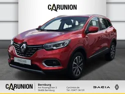 Dezirrot metallic Gebraucht 2022 Renault Kadjar Intens SUV | 23.995 € (Teuer)