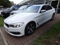 Alpinweiss iii Gebraucht 2020 BMW 520 Sport Line Limousine | 21.900 € (Fairer Preis)