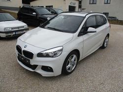 Weiß Gebraucht 2016 BMW 220 Active Tourer M Sport Van / Kleinbus | 13.900 € (Fairer Preis)