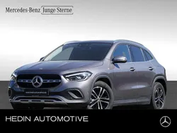 Grau Gebraucht 2023 Mercedes GLA200 Style SUV | 37.999 € (Fairer Preis)