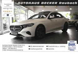 Polarweiß Gebraucht 2024 Mercedes E220 Avantgarde Limousine | 48.890 € (Superpreis)