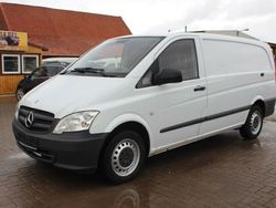 Arktikweiss Gebraucht 2012 Mercedes Vito Van / Kleinbus | 7.290 € (Fairer Preis)