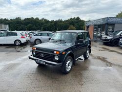 Grün Gebraucht 2017 Lada Taiga SUV | 8.990 € (Superpreis)