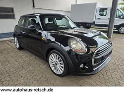 Schwarz Gebraucht 2014 Mini ONE Kleinwagen | 9.700 € (Teuer)
