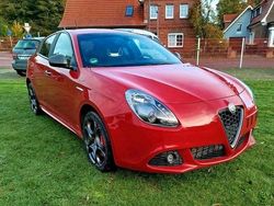Rot Gebraucht 2016 Alfa Romeo Giulietta Sprint Kleinwagen | 12.200 € (Etwas zu teuer)