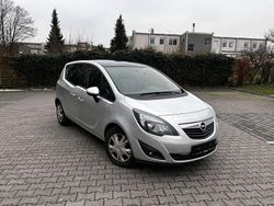Grau Gebraucht 2011 Opel Meriva Van / Kleinbus | 3.500 € (Superpreis)