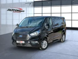 Magneticgrau (metallic) Gebraucht 2019 Ford Tourneo Custom Sport | 33.495 €