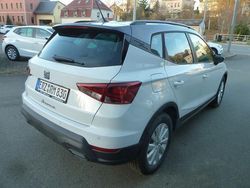 Midnight schwarz metallic Neu 2025 Seat Arona Style SUV | 29.491 €