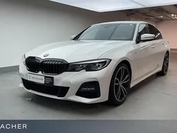 Weiß Gebraucht 2021 BMW 320 M Sport Limousine | 32.949 € (Fairer Preis)