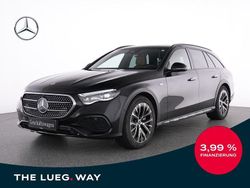 Schwarz metalliclack obsidians Gebraucht 2025 Mercedes E300 Night Kombi | 68.950 €