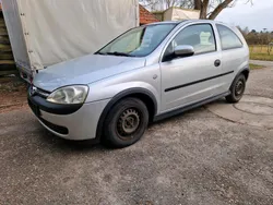 Silber Gebraucht 2003 Opel Corsa Kleinwagen | 1.000 € (Guter Preis)