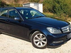 Blau Gebraucht 2012 Mercedes C220 Kombi | 8.999 € (Fairer Preis)
