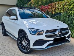 Weiß Gebraucht 2020 Mercedes GLC220 AMG line SUV | 43.500 € (Teuer)