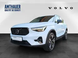 Blau Gebraucht 2024 Volvo XC40 SUV | 40.730 € (Etwas zu teuer)