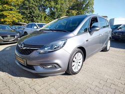 Grau Gebraucht 2018 Opel Zafira Van / Kleinbus | 12.990 € (Fairer Preis)