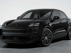 Uni Neu 2025 Porsche Macan SUV | 99.882 € (Etwas zu teuer)