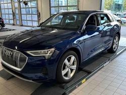 Navarrablau Gebraucht 2022 Audi e-tron Advanced SUV | 24.390 € (Guter Preis)