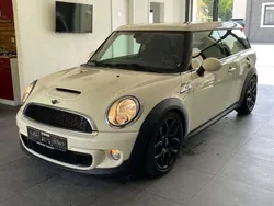 Pepper white Gebraucht 2011 Mini Cooper SD Clubman Kombi | 6.950 € (Superpreis)