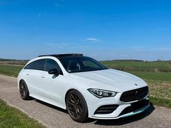 Weiß Gebraucht 2021 Mercedes CLA200 Shooting Brake Kombi | 28.500 € (Teuer)