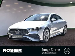 Silber / hightechsilber (metallic) Gebraucht 2024 Mercedes CLA220 Sport Edition Limousine | 43.156 € (Etwas zu teuer)