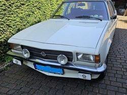 Weiß Gebraucht 1976 Opel Rekord Limousine | 6.799 €