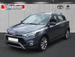 Grau Gebraucht 2020 Hyundai i20 Active Limousine | 15.880 € (Etwas zu teuer)