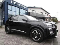 Schwarz Gebraucht 2024 Peugeot 2008 Allure SUV | 23.900 € (Fairer Preis)