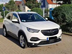 Weiß Gebraucht 2021 Opel Grandland X Elegance SUV | 18.000 € (Etwas zu teuer)
