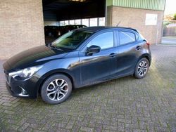 Schwarz Gebraucht 2016 Mazda 2 Sports-Line Limousine | 5.700 € (Guter Preis)