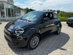 Onyx schwarz Gebraucht 2024 Fiat 500e Kleinwagen | 24.900 € (Fairer Preis)