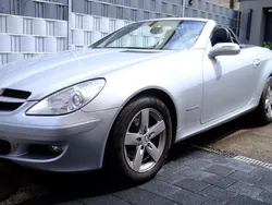 Silber Gebraucht 2005 Mercedes SLK200 Cabrio | 9.480 € (Guter Preis)
