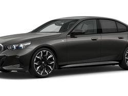 Grau Gebraucht 2025 BMW 540 Comfort Edition Limousine | 71.096 € (Fairer Preis)