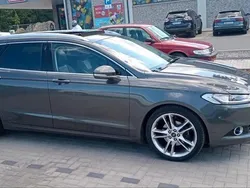 Grau Gebraucht 2016 Ford Mondeo Titanium Kombi | 13.399 € (Fairer Preis)