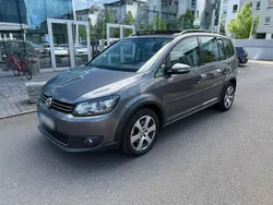 VW Touran Cross