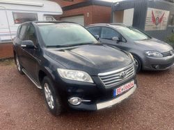 Blau Gebraucht 2011 Toyota RAV4 SUV | 11.899 € (Etwas zu teuer)