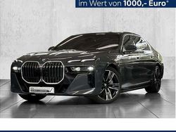 Grau Gebraucht 2024 BMW 750e M Sport Limousine | 99.980 € (Teuer)
