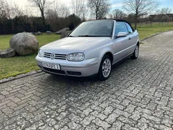 Silber Gebraucht 2003 VW Golf Cabriolet Edition Cabrio | 3.450 €