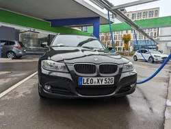 Schwarz Gebraucht 2011 BMW 320 Kombi | 4.500 € (Superpreis)