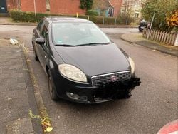 Schwarz Gebraucht 2008 Fiat Linea Limousine | 3.499 €