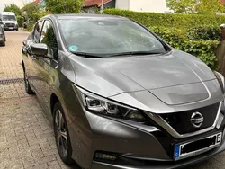 Grau Gebraucht 2020 Nissan Leaf Tekna Kleinwagen | 19.500 € (Fairer Preis)