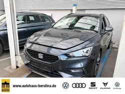 Grau Gebraucht 2022 Seat Leon ST FR Kombi | 23.888 € (Fairer Preis)