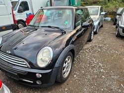 Schwarz Gebraucht 2005 Mini Cooper Kleinwagen | 1.300 € (Etwas zu teuer)