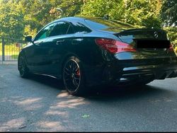 Schwarz Gebraucht 2017 Mercedes CLA45 AMG AMG Limousine | 35.700 € (Teuer)