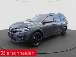 Gruen Neu 2024 Dacia Jogger Extreme Van / Kleinbus | 21.990 € (Fairer Preis)